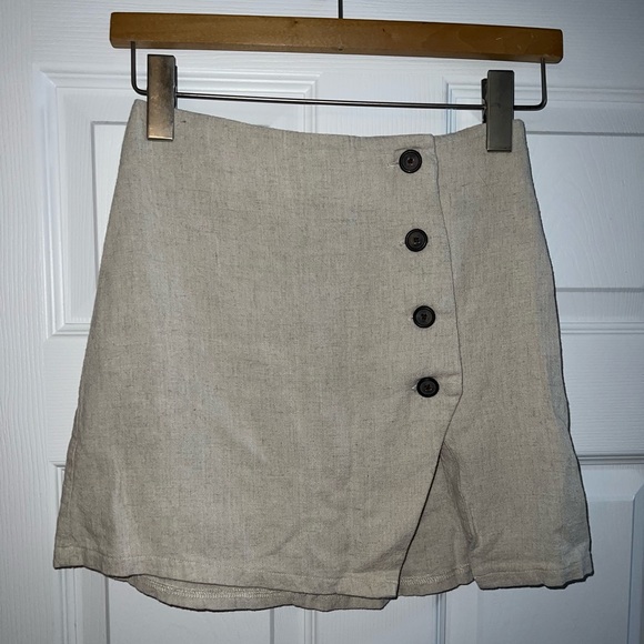 Linen Mini Skirt - Picture 1 of 4